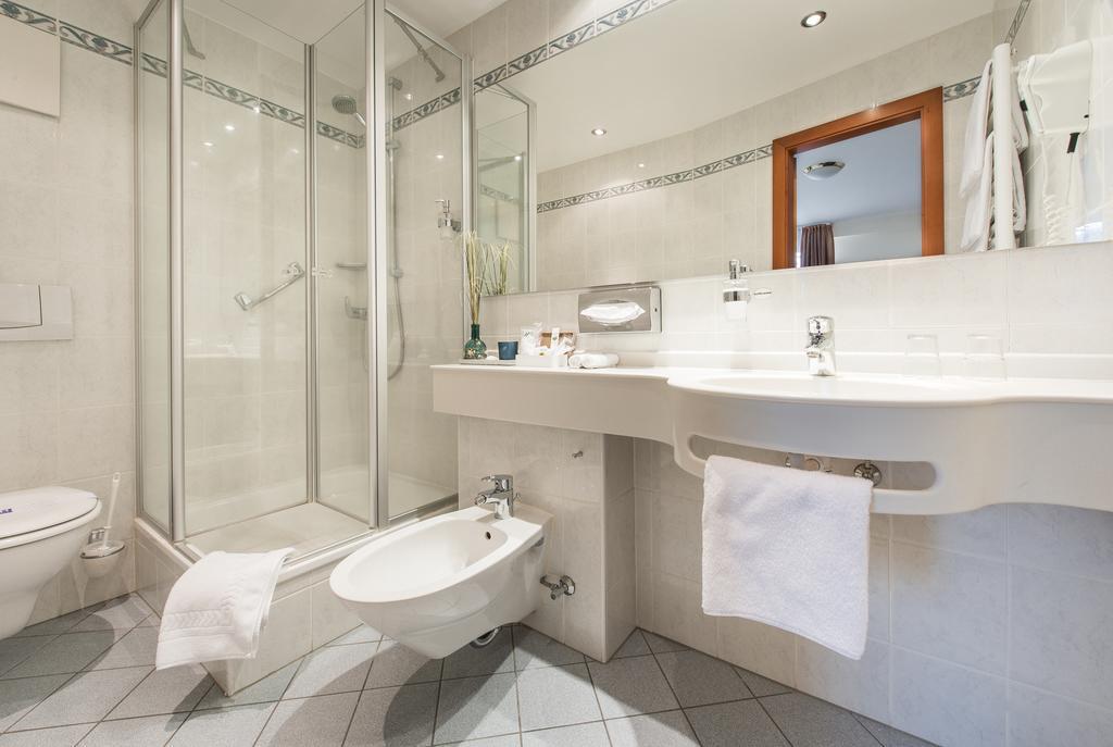 Akzent Hotel Koehler Гіссен Екстер'єр фото