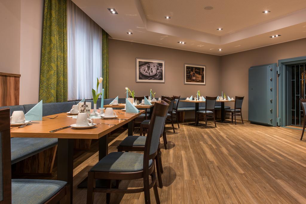 Akzent Hotel Koehler Гіссен Екстер'єр фото