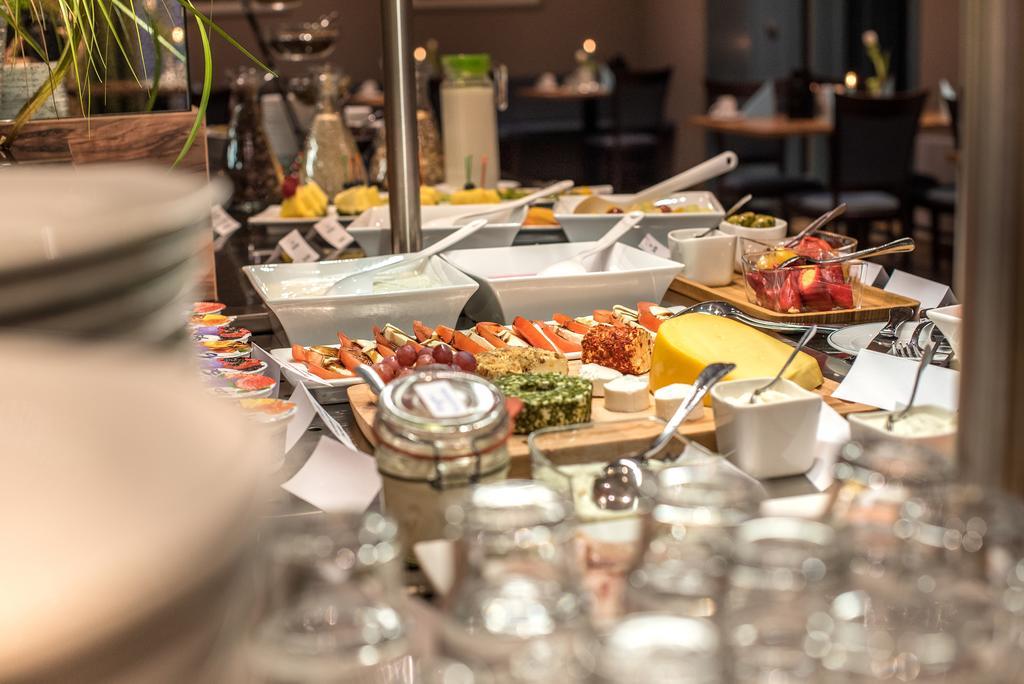 Akzent Hotel Koehler Гіссен Екстер'єр фото