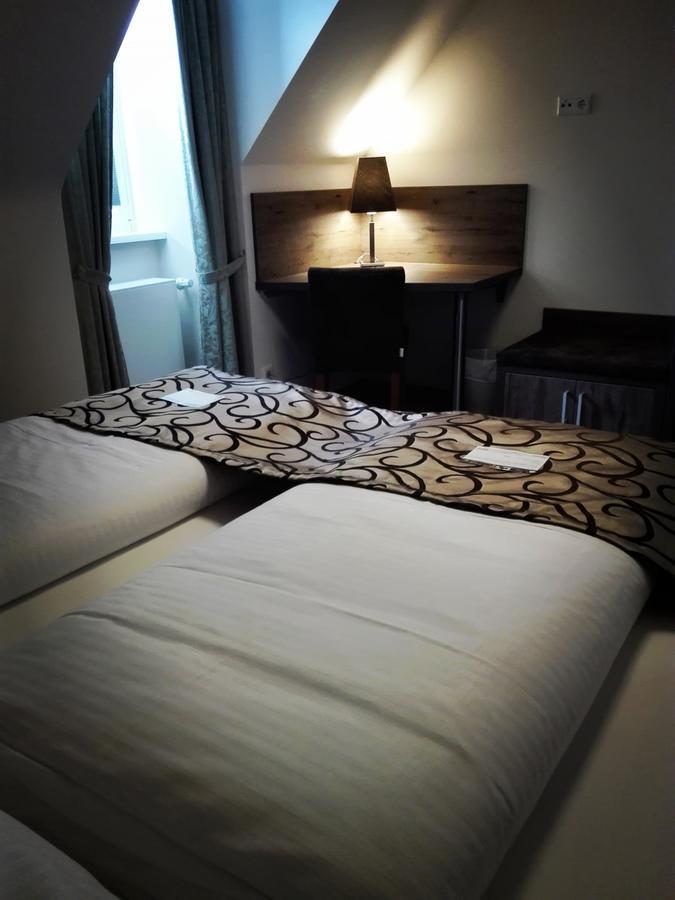 Akzent Hotel Koehler Гіссен Екстер'єр фото