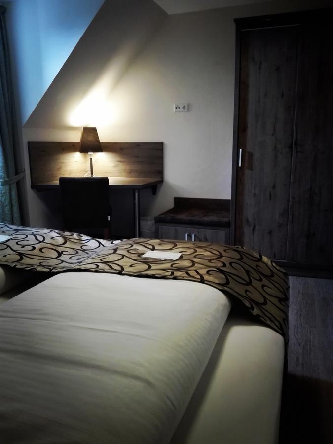 Akzent Hotel Koehler Гіссен Екстер'єр фото