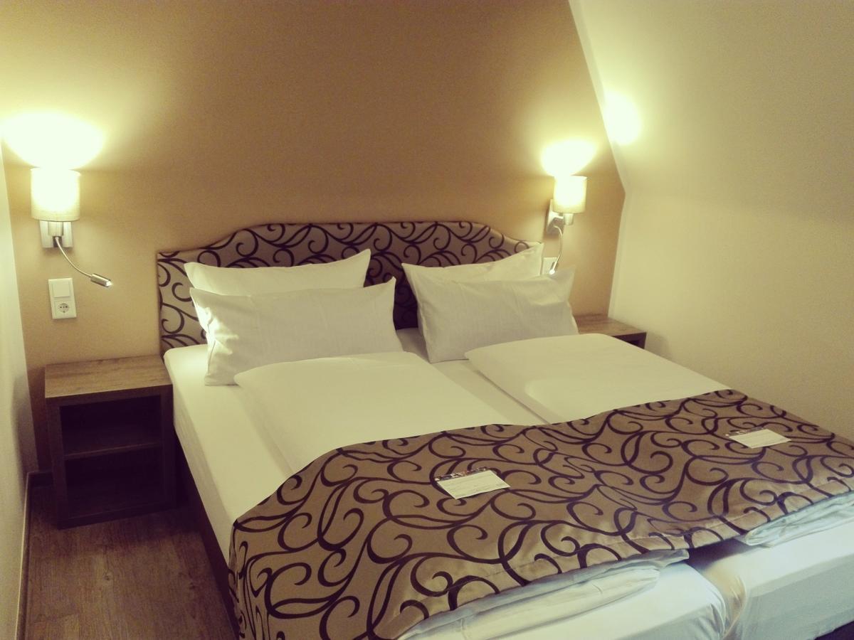 Akzent Hotel Koehler Гіссен Екстер'єр фото
